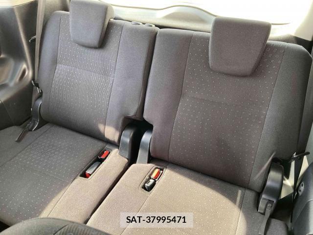 Toyota VOXY HYBRID 2014-05 6615669-26