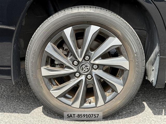 Toyota VOXY HYBRID 2022-04 6615646-14