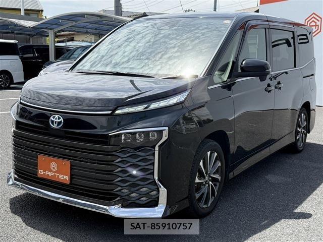 Toyota VOXY HYBRID 2022-04 6615646-22