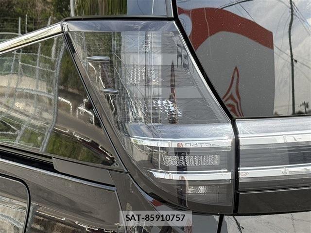 Toyota VOXY HYBRID 2022-04 6615646-26