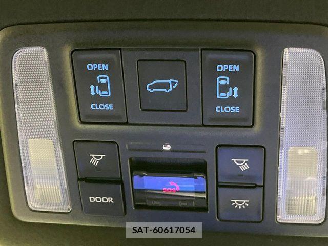Toyota VOXY HYBRID 2023-01 6615631-6