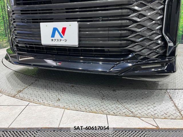 Toyota VOXY HYBRID 2023-01 6615631-7