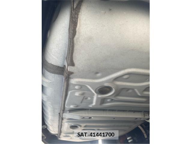 Toyota VOXY HYBRID 2020-11 6615654-10