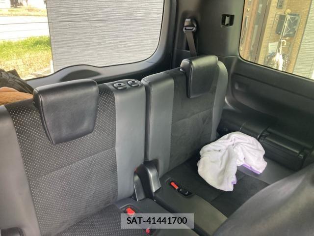 Toyota VOXY HYBRID 2020-11 6615654-14