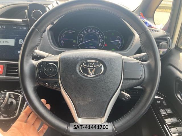 Toyota VOXY HYBRID 2020-11 6615654-18