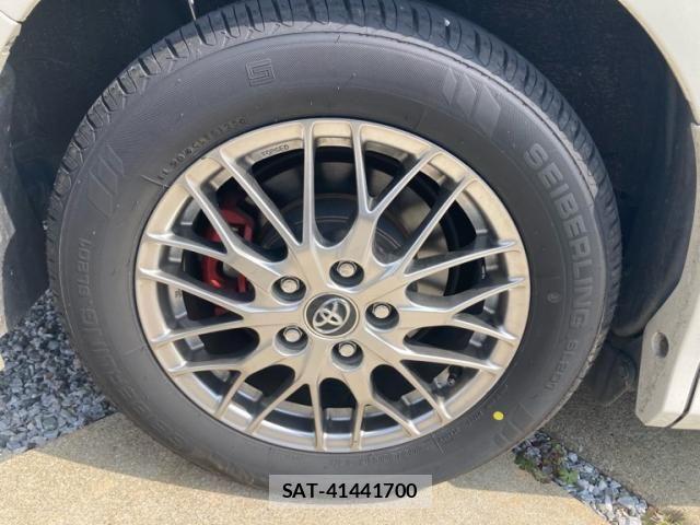 Toyota VOXY HYBRID 2020-11 6615654-6