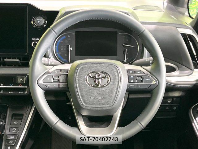 Toyota VOXY HYBRID 2025-10 6615626-11