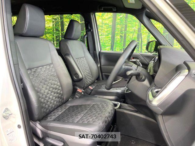 Toyota VOXY HYBRID 2025-10 6615626-7