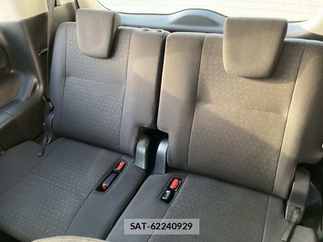 Toyota VOXY HYBRID 2015-06 6615664-26