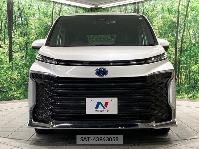 Toyota VOXY HYBRID 2023-02 6615637-13