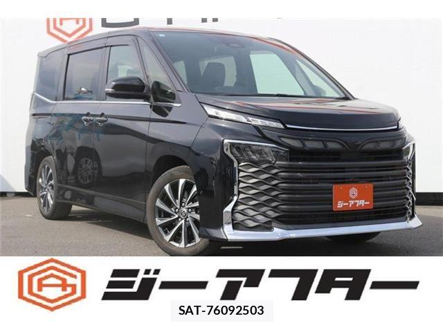 Toyota VOXY HYBRID 2023-06 6615645-0