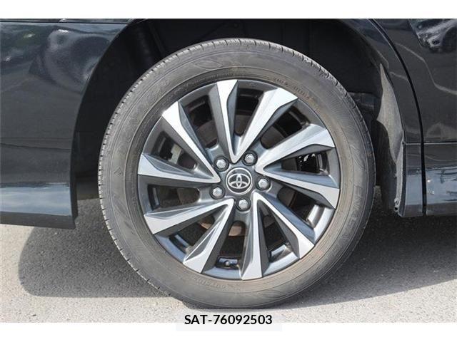 Toyota VOXY HYBRID 2023-06 6615645-19