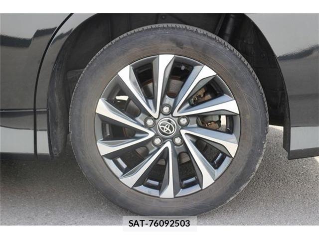 Toyota VOXY HYBRID 2023-06 6615645-22