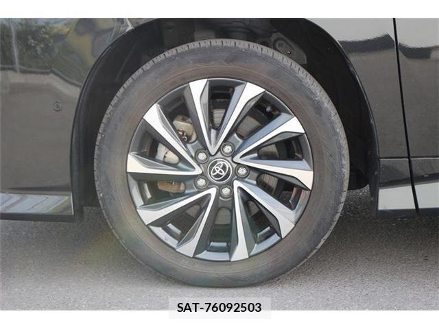 Toyota VOXY HYBRID 2023-06 6615645-23