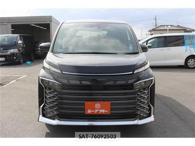 Toyota VOXY HYBRID 2023-06 6615645-5