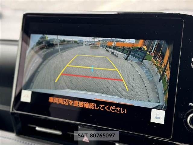 Toyota VOXY HYBRID 2024-08 6642856-3