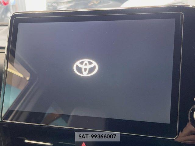 Toyota VOXY HYBRID 2023-05 6642857-2