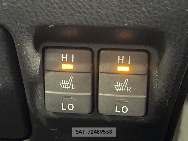 Toyota VOXY HYBRID 2017-10 6674138-5