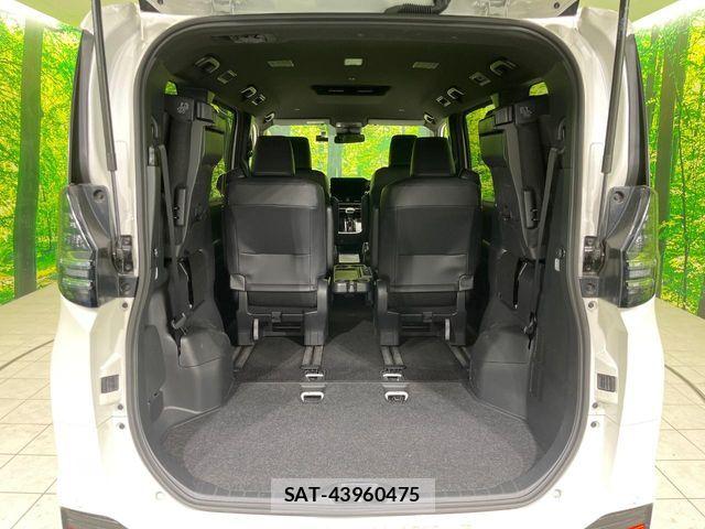 Toyota VOXY HYBRID 2025-10 6674116-10
