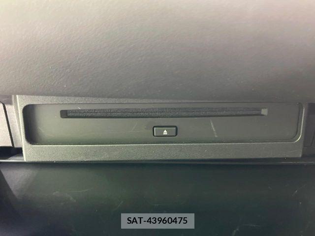 Toyota VOXY HYBRID 2025-10 6674116-6