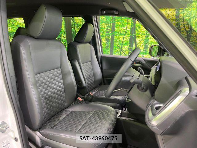 Toyota VOXY HYBRID 2025-10 6674116-7