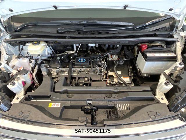Toyota VOXY HYBRID 2022-09 6674117-18