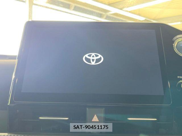 Toyota VOXY HYBRID 2022-09 6674117-2