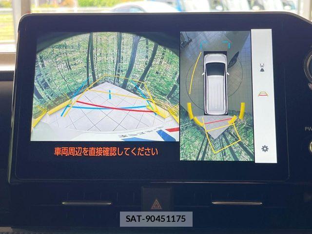 Toyota VOXY HYBRID 2022-09 6674117-3