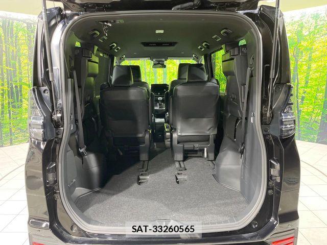 Toyota VOXY HYBRID 2024-01 6674119-11