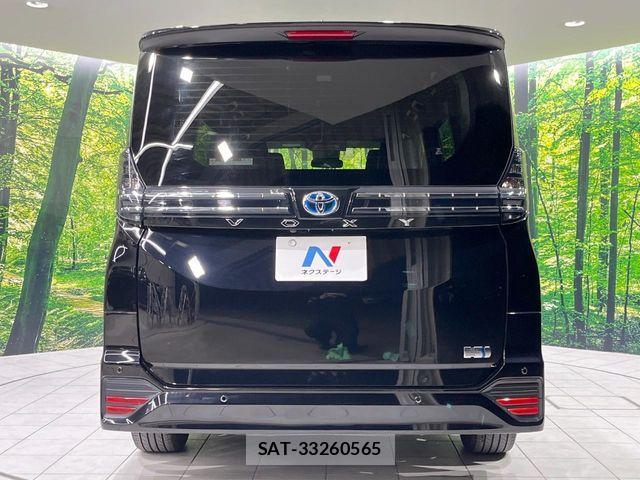Toyota VOXY HYBRID 2024-01 6674119-15