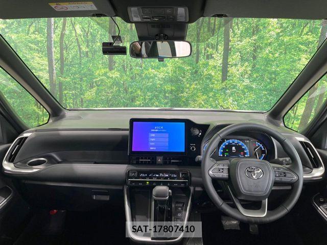 Toyota VOXY HYBRID 2025-10 6674122-1