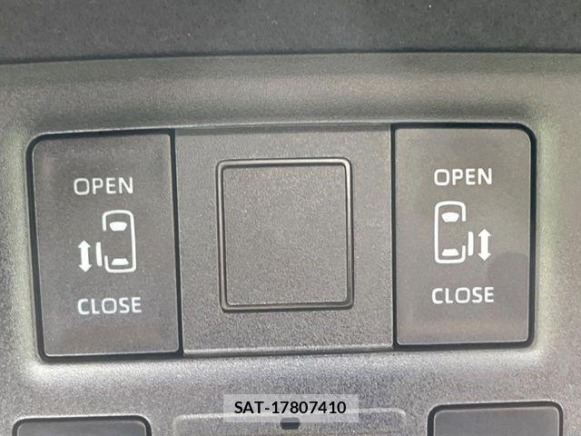 Toyota VOXY HYBRID 2025-10 6674122-4