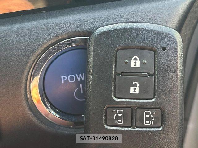 Toyota VOXY HYBRID 2020-11 6678748-5
