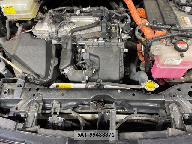Toyota VOXY HYBRID 2015-03 6678765-18