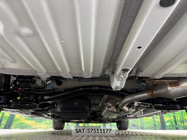 Toyota VOXY HYBRID 2026-04 6678716-19