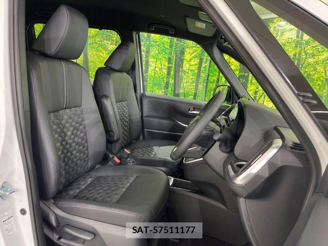 Toyota VOXY HYBRID 2026-04 6678716-7