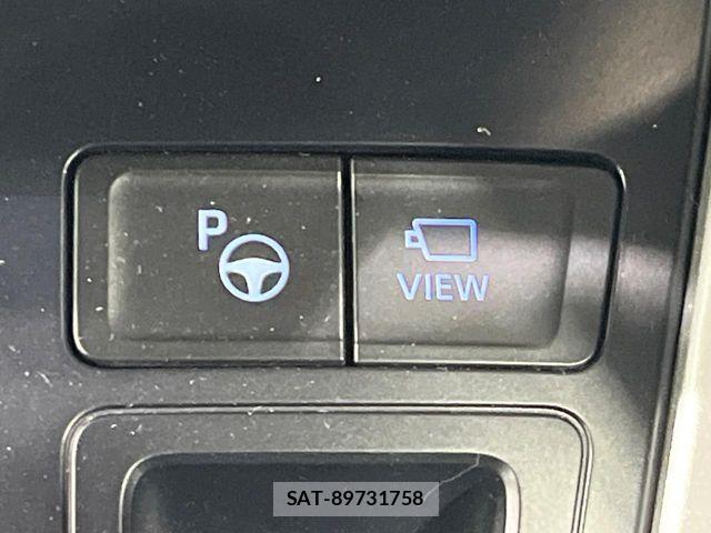 Toyota VOXY HYBRID 2024-11 6678723-6
