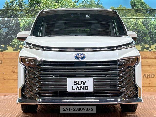 Toyota VOXY HYBRID 2023-12 6678728-13