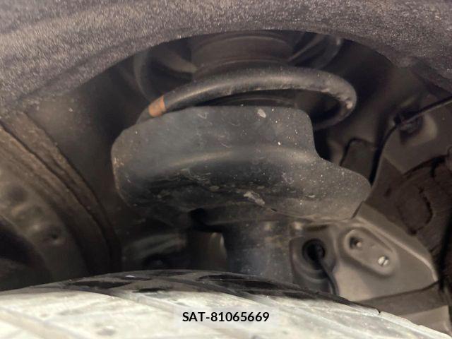 Toyota VOXY HYBRID 2024-07 6678732-19