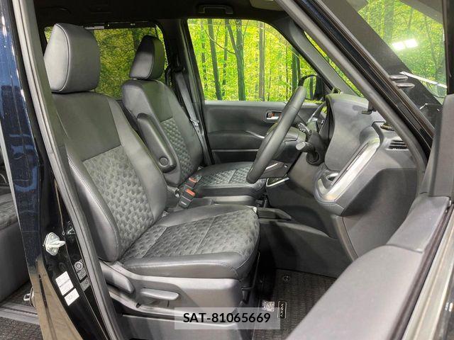 Toyota VOXY HYBRID 2024-07 6678732-7