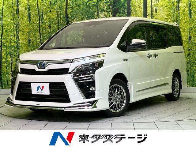 Toyota VOXY HYBRID 2019-05 6678753-0