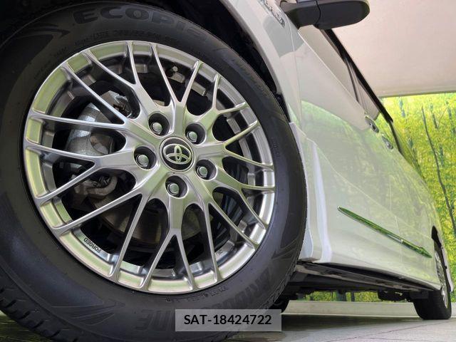Toyota VOXY HYBRID 2019-05 6678753-13