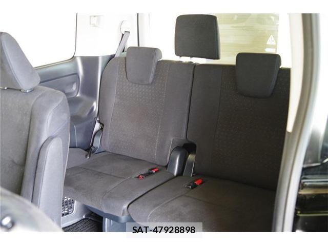 Toyota VOXY HYBRID 2016-02 6678760-19