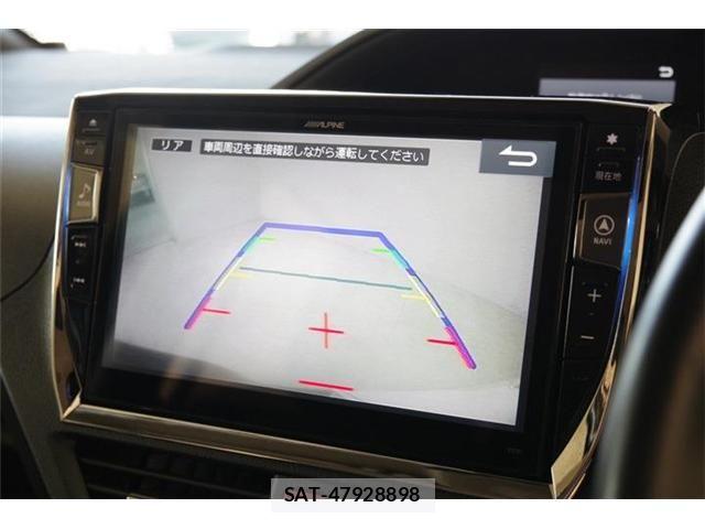 Toyota VOXY HYBRID 2016-02 6678760-3