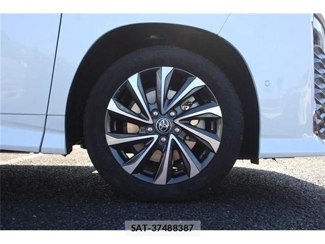 Toyota VOXY HYBRID 2025-07 6678746-9