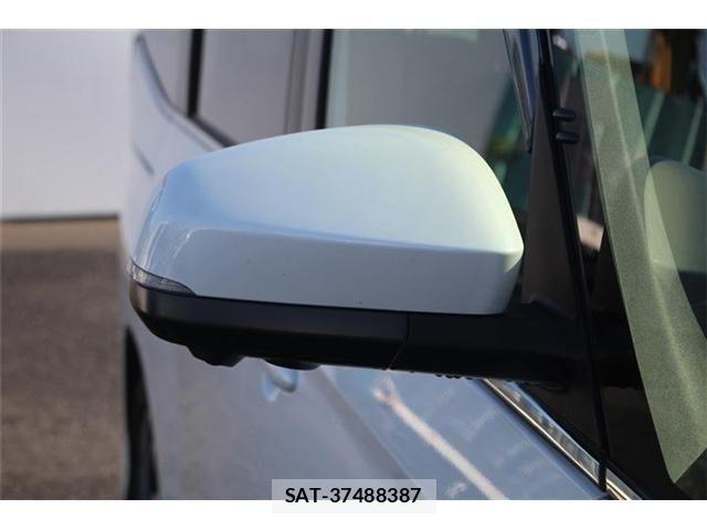 Toyota VOXY HYBRID 2025-07 6678746-15