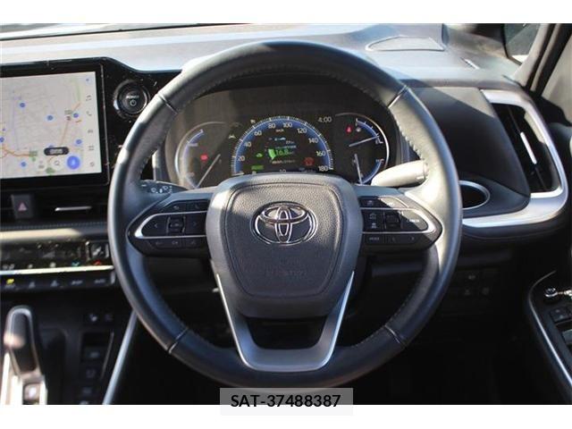 Toyota VOXY HYBRID 2025-07 6678746-23