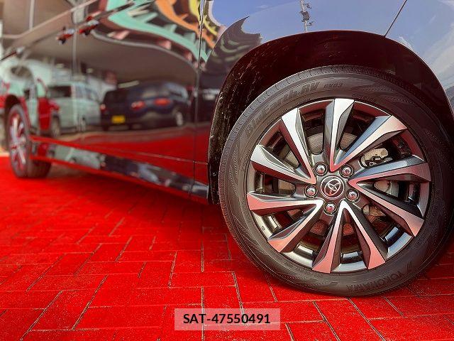 Toyota VOXY HYBRID 2022-12 6678745-26