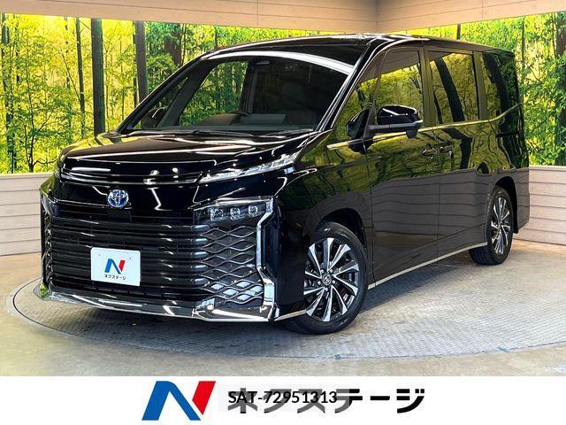Toyota VOXY HYBRID 2023-07 6678733-0