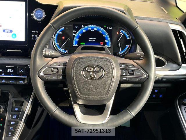 Toyota VOXY HYBRID 2023-07 6678733-7